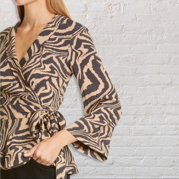 {Ganni} zebra print wrap top - Picture 4 of 6